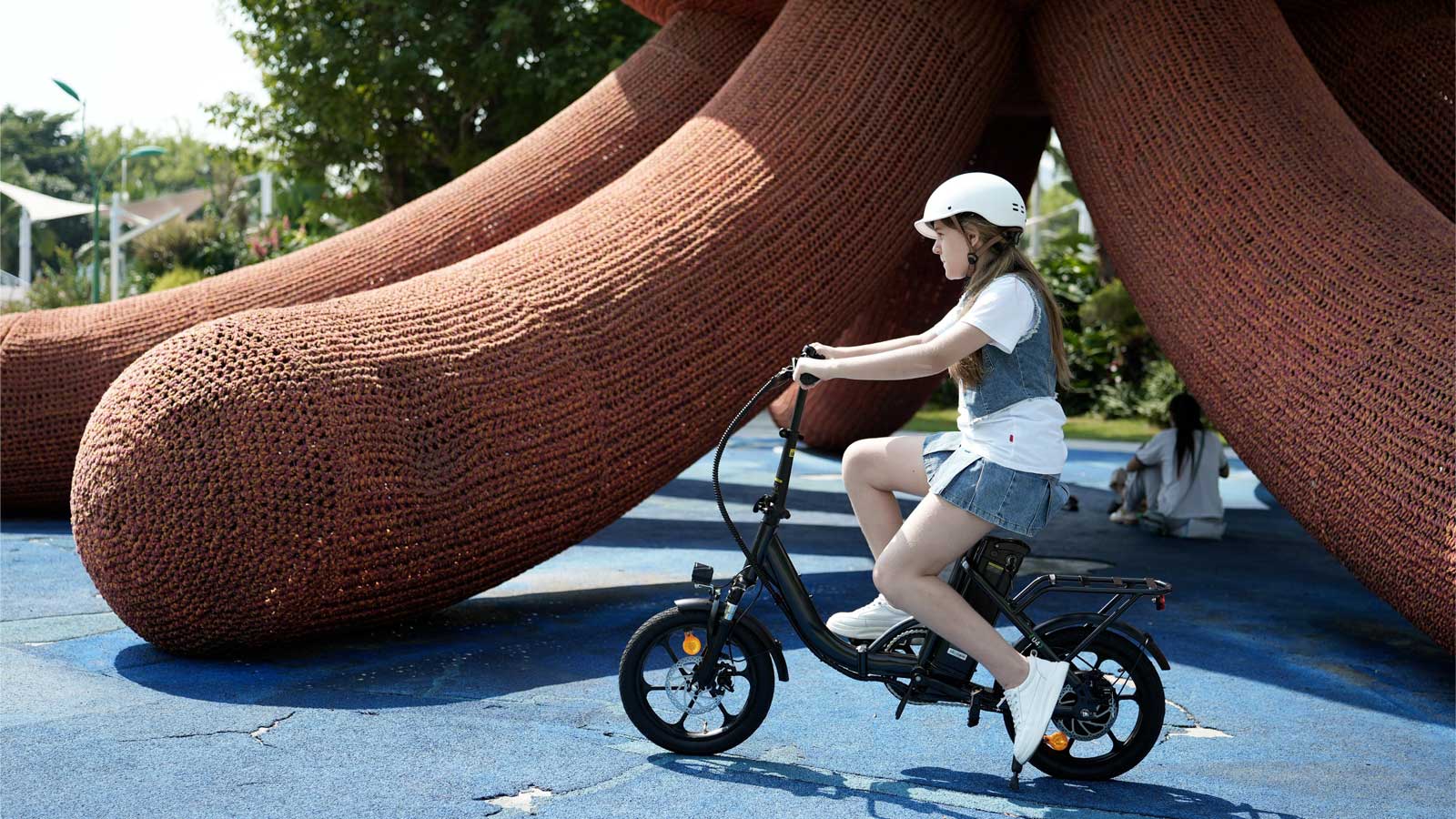 Traveling with your e-bike: tips for taking your bike on the road