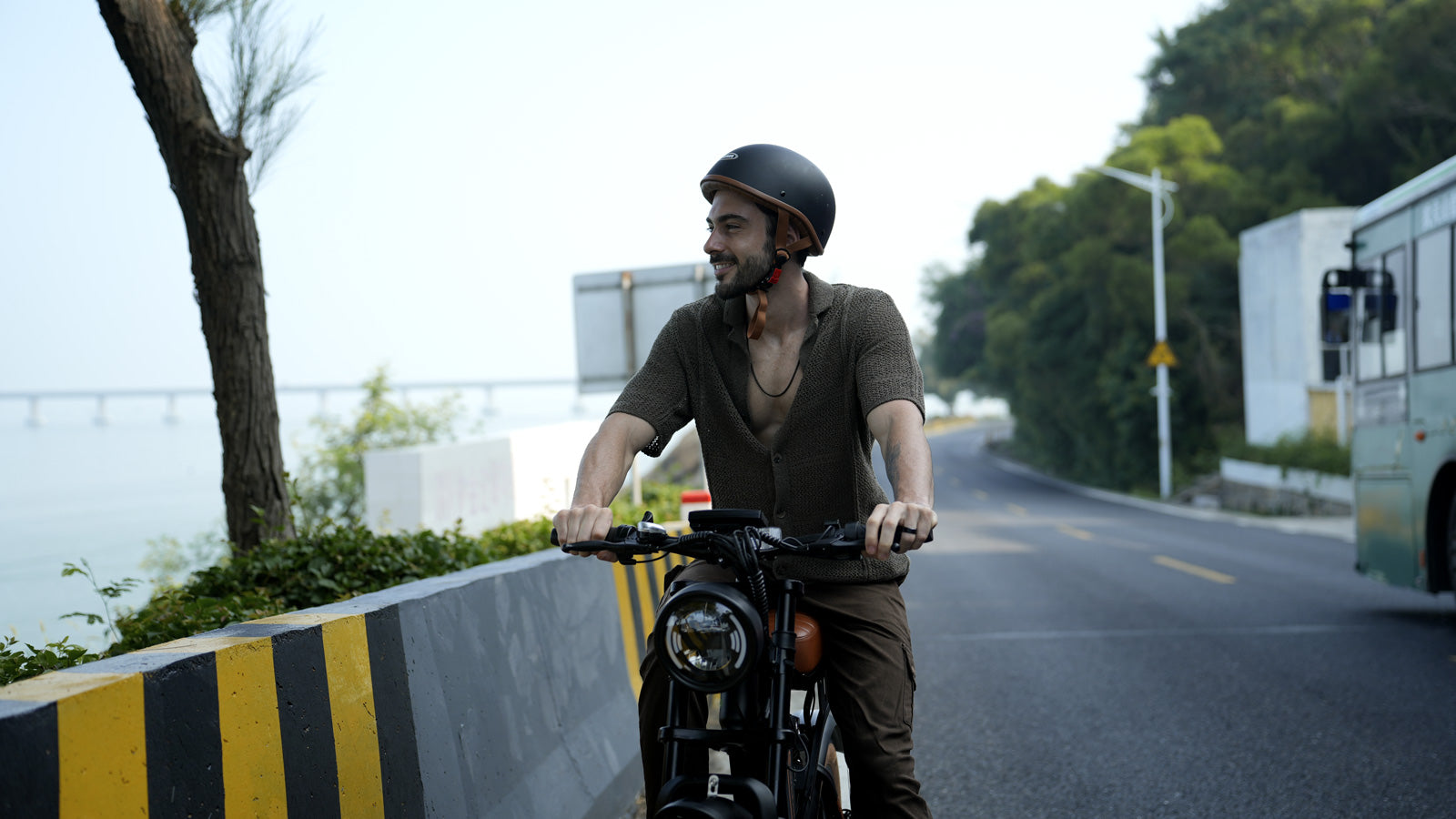 Recommended Accessories for Electric Bikes: Enhance Your Riding Experience