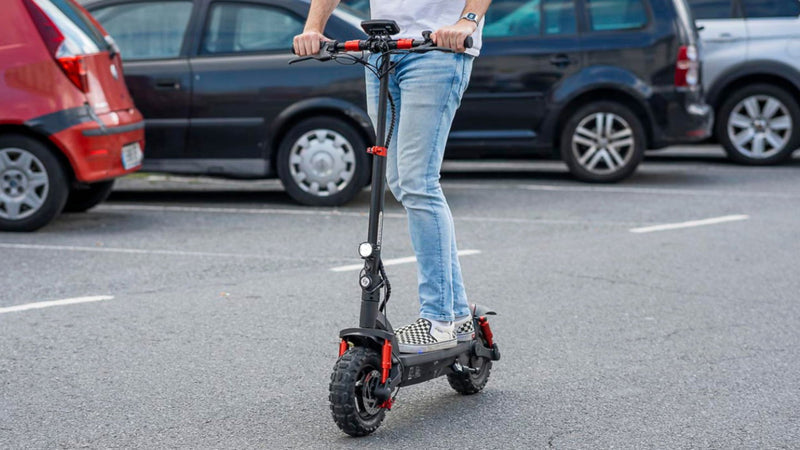 Finbike GT2 StVO Review: A German Standard Scooter Built for Compliance