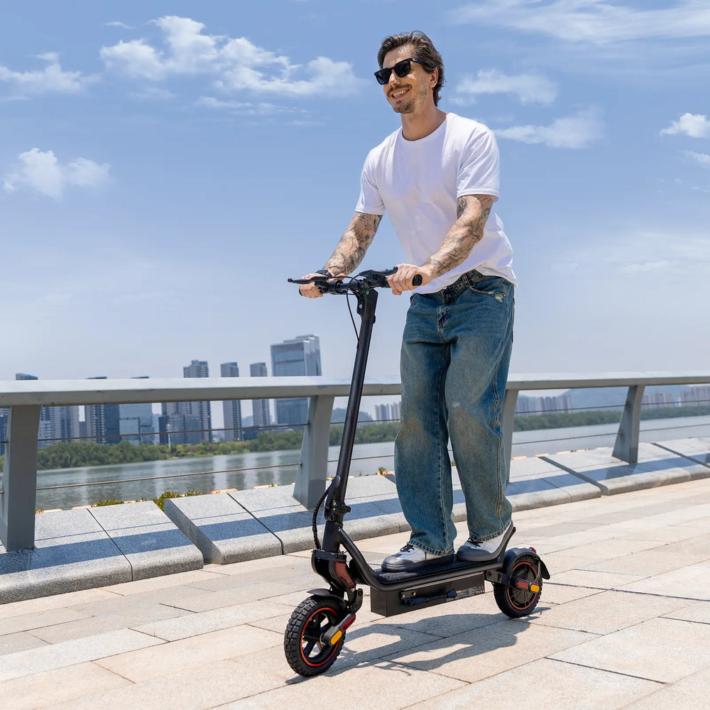 Finbike W8 Off-Road Electric Scooter 48V 14Ah Battery 750W Motor - FinBike.com