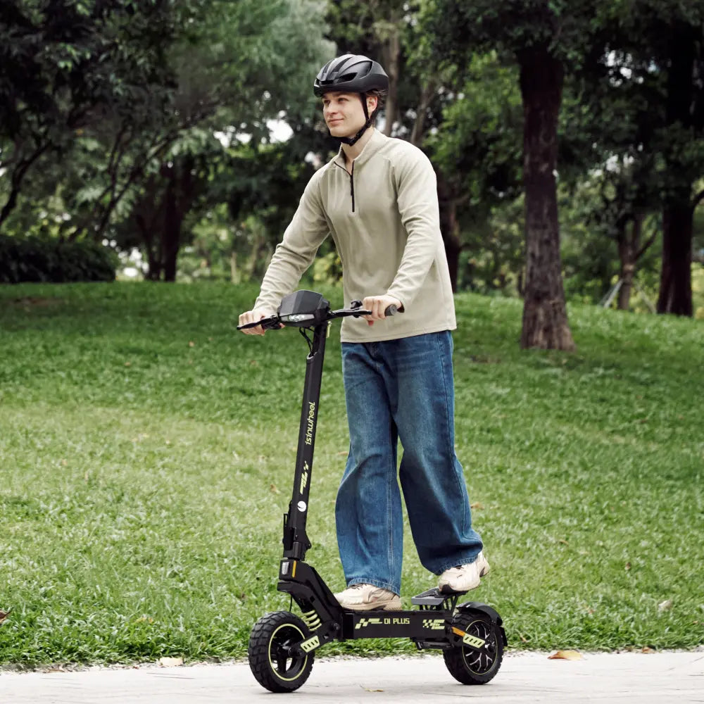 isinwheel D1 Electric Scooter 1200W Motor 40km Range