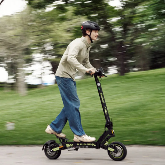 isinwheel D1 Electric Scooter 1200W Motor 40km Range