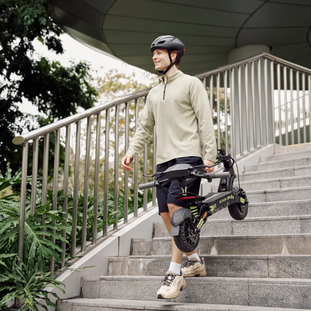 isinwheel D1 Electric Scooter 1200W Motor 40km Range