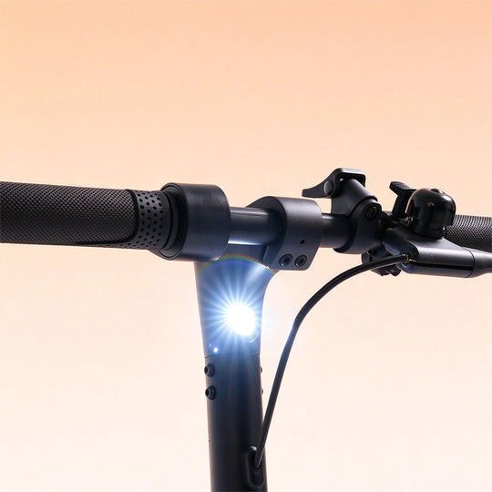 Finbike W3 Pendler-Elektroroller, 350-W-Motor, 34km Reichweite